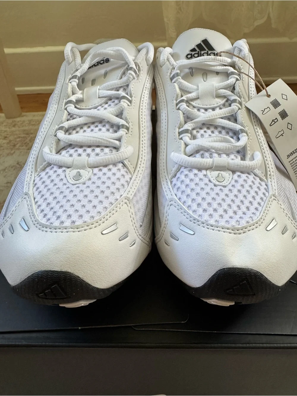 adidas Megaride O1 White/Core/Black/Silver Men’s Size 11